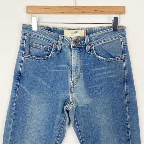 LEVI’S 519 Y2K Flare Leg Denim Jeans Size 9 Short Retro Style Mid-Hi Rise - Picture 2 of 8